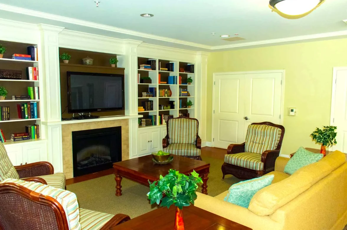 Image of Evergreen Senior Apartments (5)