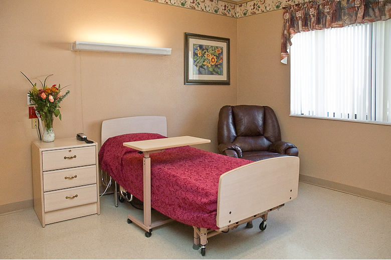 Image of Life Care Center Of Farmington (2)