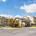 Cottonwood Estates Gracious Retirement Living Hawthorn Senior Independent Living in Alpharetta, Georgia front exterior
