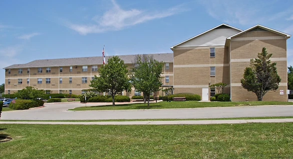 Image of Mollie & Max Barnett & Tarrant County B'nai B'rith Senior Apartments (1)