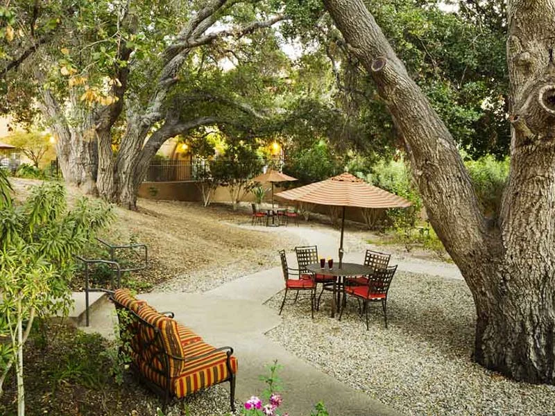 Image of Atria Santa Clarita (4)