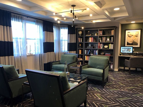 Image of New Lenox Horizon (7)