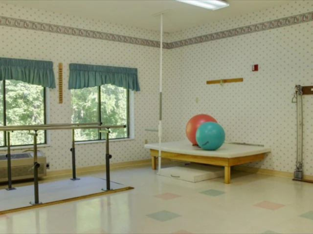 Image of Arbors at Milford Assisted Living (7)