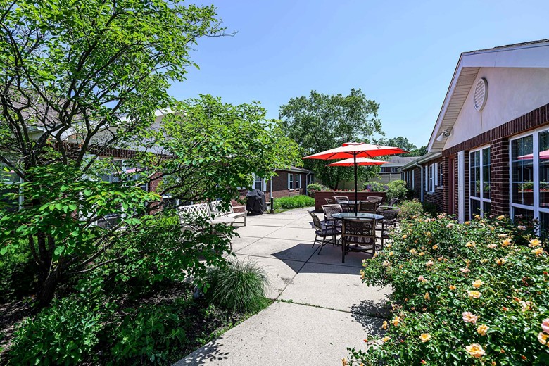 Image of Arden Courts of Northbrook (6)