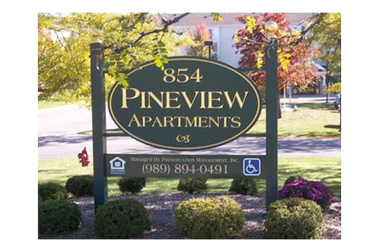 Image of Pineview Apartments (2)