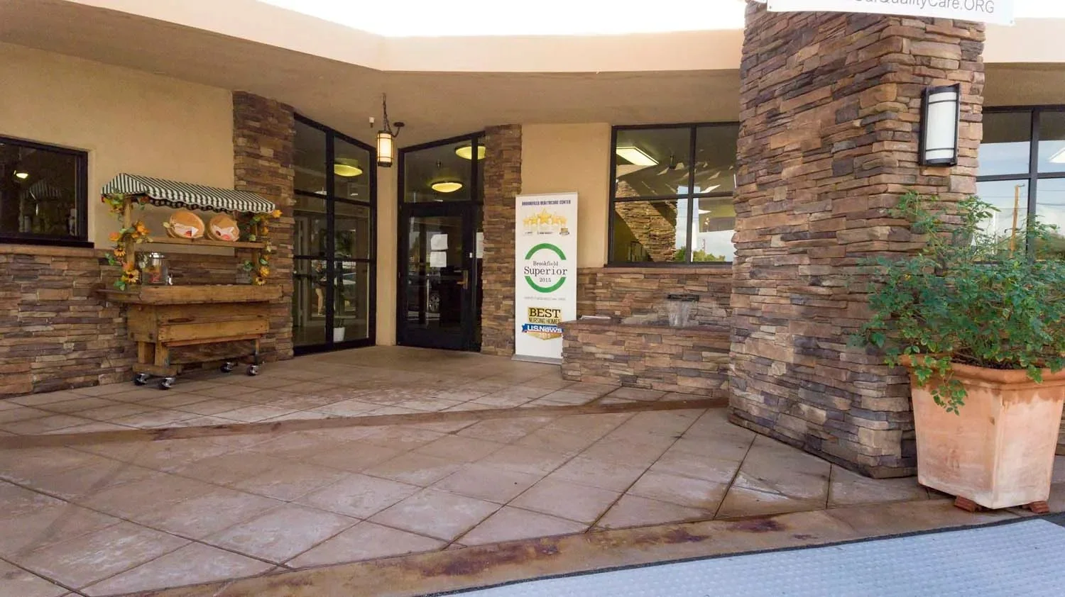 Image of Brookfield Healthcare Center (2)