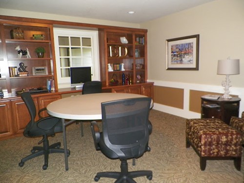 Image of Edinboro Manor (7)