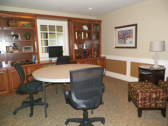 Image of Edinboro Manor (7)