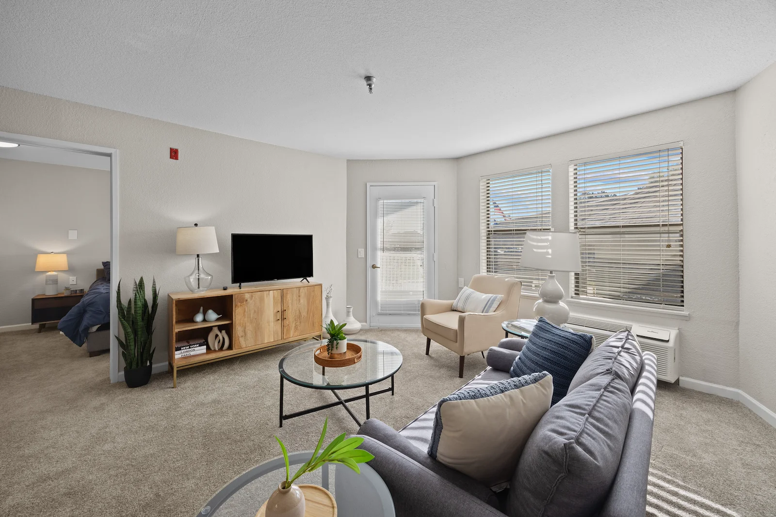 Image of Virginian (6)