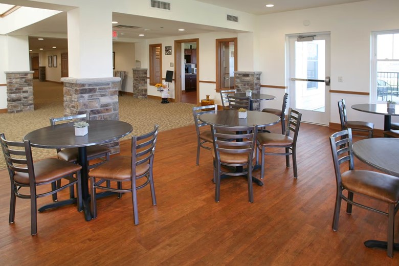 Image of Oak Park Place - Burlington (5)