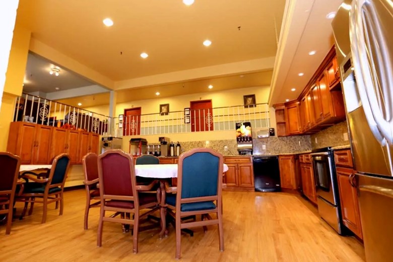 Image of Chateau Des Mons Care & Assisted Living (2)