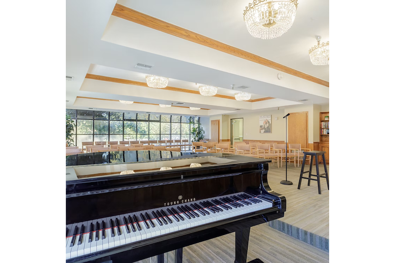 Image of Savant of Woodland Hills (8)