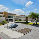 Image of Solaris Healthcare Waterman (1)