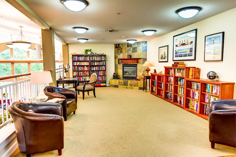 Image of Lone Oak Assisted Living (7)