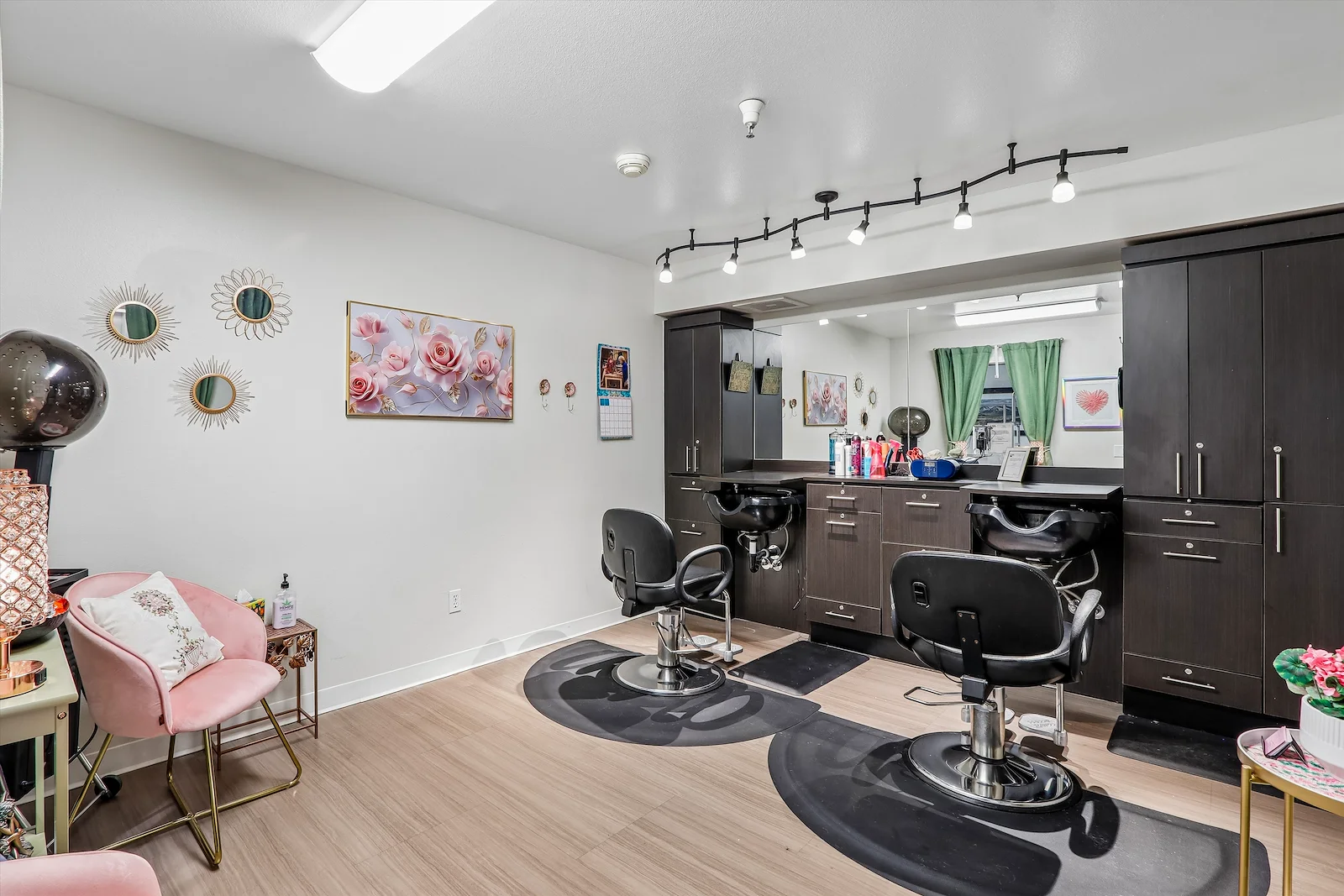 Image of Pine Oaks Senior Living (6)