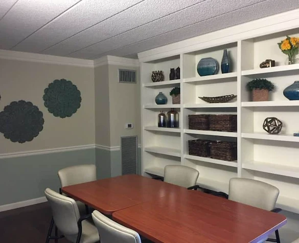 Image of Parkside Manor (6)