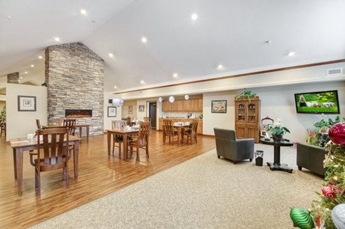 Image of Suite Living Senior Care of Vadnais Heights (3)