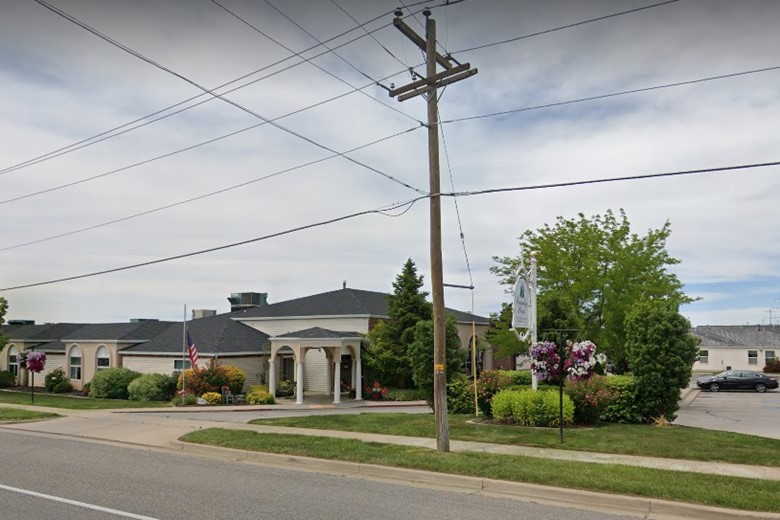 Image of Country Pines Retirement Community - Assisted Living (1)