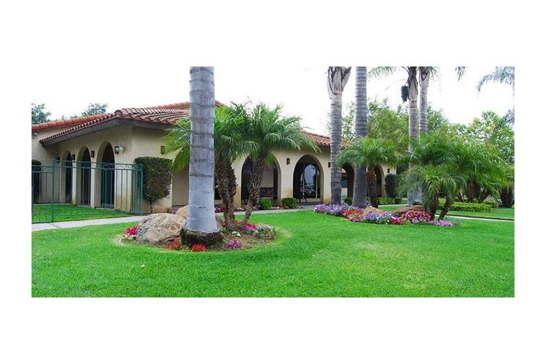 Image of Silverado Escondido Memory Care Community (1)