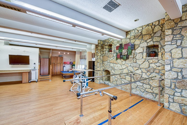 Image of Perrysburg Healthcare And Rehabilitation Center. (4)