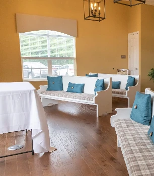 Image of Apple Blossom (5)