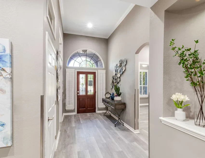 Image of Silver Leaf Waverly Lane (3)