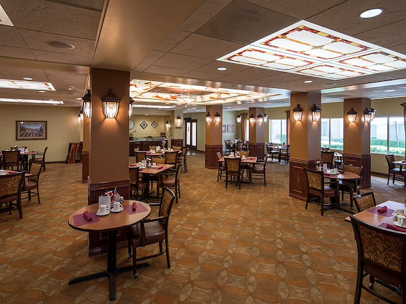 Image of Lantern Crest Senior Living (3)