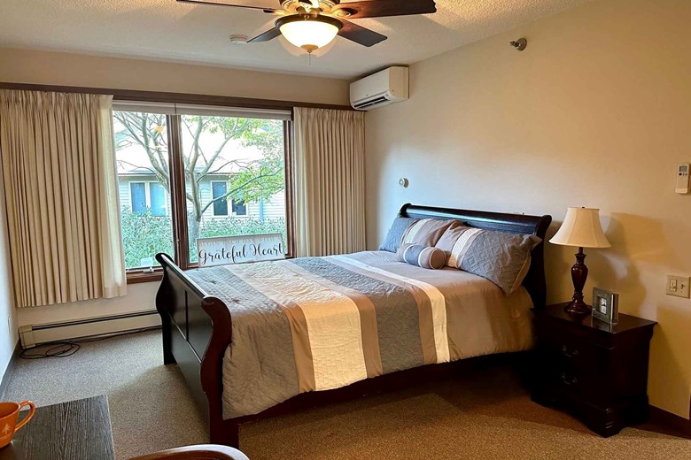 Manor Apartments