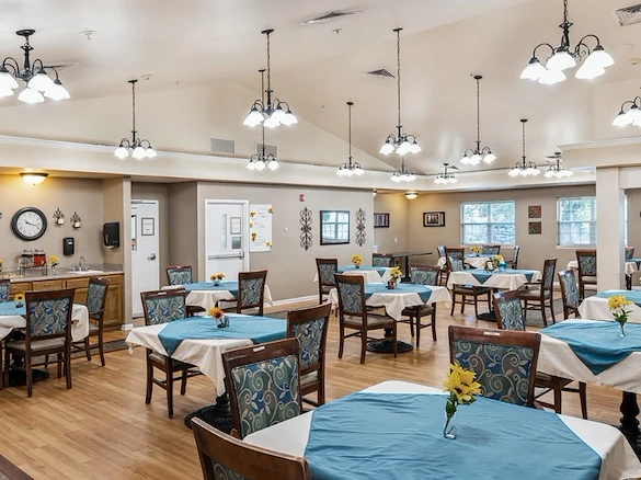 Image of Rolling Meadows Senior Living (2)