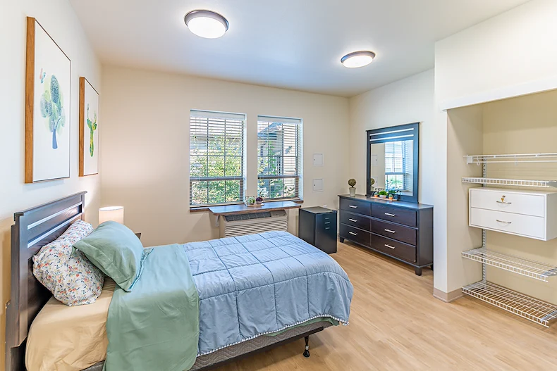 Aspens at Fort Collins Senior Living, senior living community offering assisted living, memory care, and respite care in Fort Collins, CO, bedroom