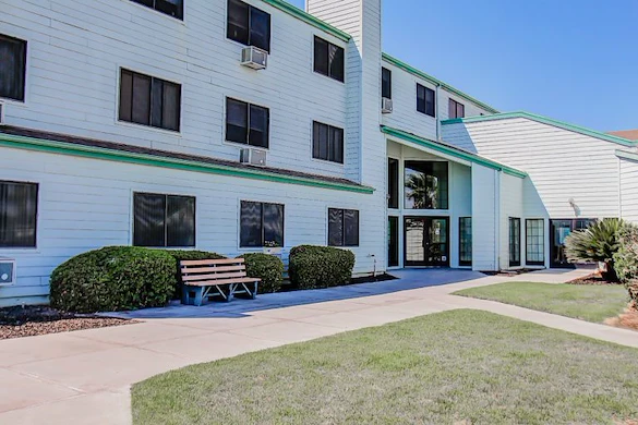 Image of Ceres Christian Terrace (2)