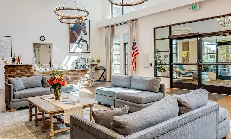 Image of Pine Grove Crossing (4)