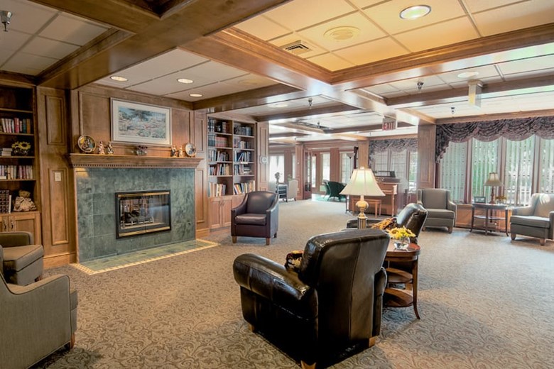 Image of New Perspective Senior Living | Island Shores (4)