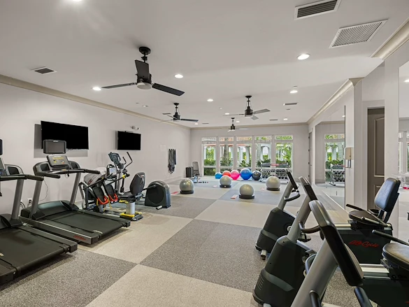 Image of Diamond Oaks Village (7)