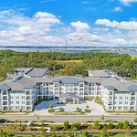 Image of Overture Daniel Island (1)