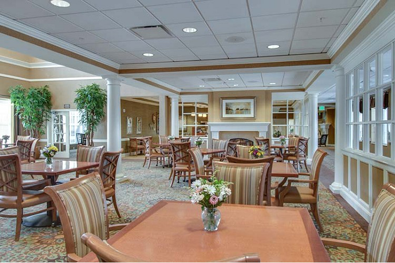 Image of NHC Place at the Trace Assisted Living (8)