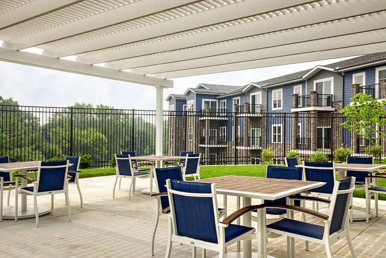 Image of Stair Crest (4)