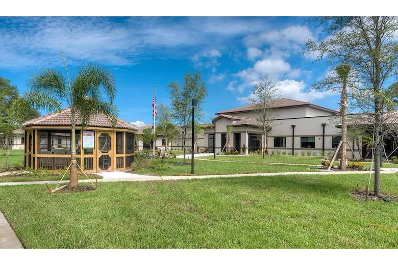 Image of Inspired Living at Tampa (7)