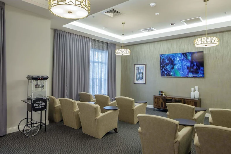 Image of Discovery Commons Orland Park Assisted Living (4)