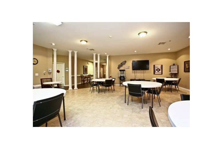 Image of Cedarhurst of Oakwood (4)