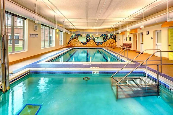 Covenant Living at The Holmstad in Batavia, IL, indoor pool