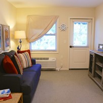 Image of Lakes Crossing Senior Care (3)