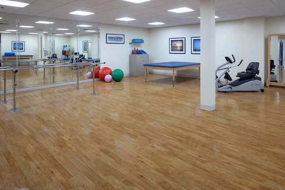 Image of Bella Terra Bloomingdale (7)