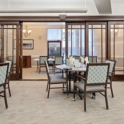 Rosewood Senior Living in Bakersfield, CA, dining room