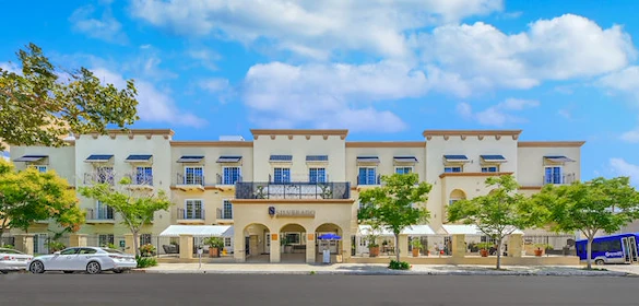 Image of Silverado Beverly Place Memory Care Community (1)