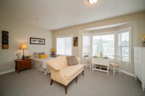 Image of The Estates at Town Center Senior Living (7)