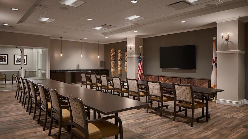 Image of Belmont Village Lincoln Park (4)