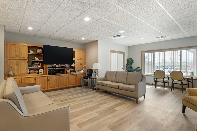 Image of Arrowhead Lodge Senior Living (3)