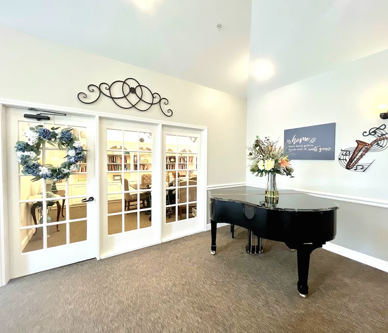 Image of Creekside Alzheimer's Special Care Center (3)