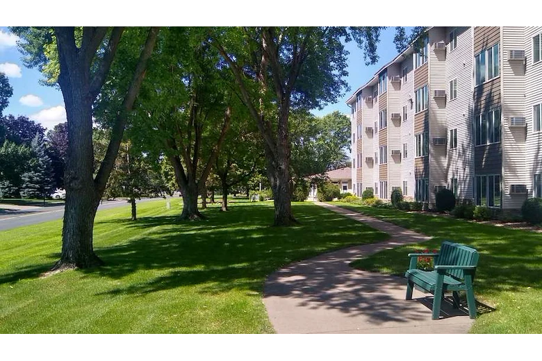 Image of Blaine Courts (2)